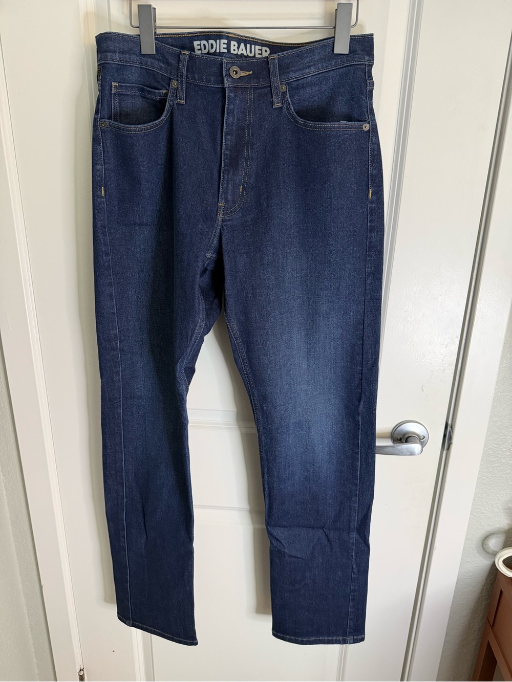 Eddie Bauer Men's Indigo Straight Jeans